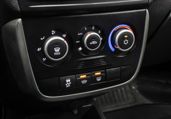 Подержанный автомобиль LADA (ВАЗ) Granta Liftback 2021 года (20 фото)