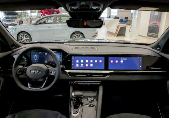 Новый Geely Monjaro 2025 (10 фото)