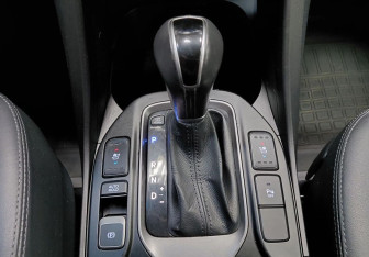 Подержанный автомобиль Hyundai Santa Fe 2014 года (17 фото)