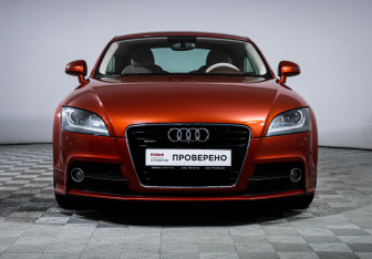 Подержанный автомобиль Audi TT Coupe 2011 года (2 фото)