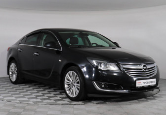 Подержанный автомобиль Opel Insignia Liftback 2014 года (2 фото)