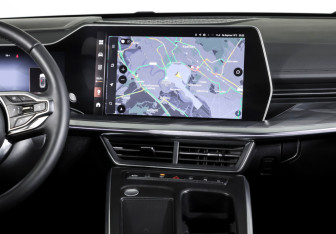 Подержанный автомобиль Haval F7 2024 года (14 фото)