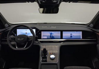 Новый Geely Monjaro 2026 (10 фото)