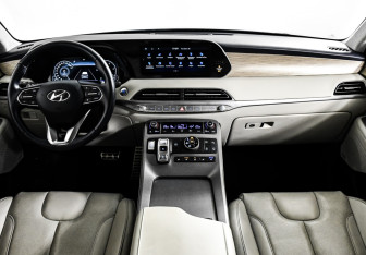 Подержанный автомобиль Hyundai Palisade 2021 года (11 фото)