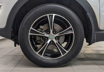 Подержанный автомобиль Kia Sportage 2013 года (12 фото)