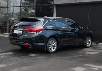 Подержанный автомобиль Hyundai i40 Wagon 2015 года (4 фото)