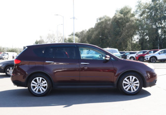 Подержанный автомобиль Subaru Tribeca 2006 года (4 фото)