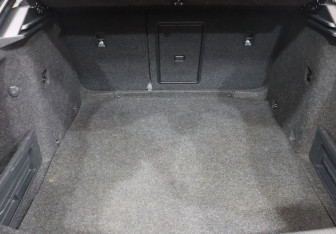 Подержанный автомобиль Skoda Octavia Liftback 2016 года (23 фото)