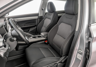 Подержанный автомобиль Geely Coolray 2023 года (20 фото)