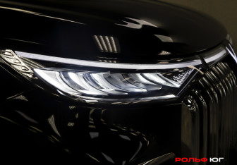 Подержанный автомобиль Voyah Dream 2023 года (33 фото)