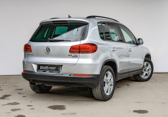 Подержанный автомобиль Volkswagen Tiguan 2016 года (5 фото)