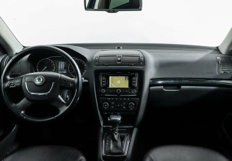 Подержанный автомобиль Skoda Octavia Wagon 2013 года (6 фото)