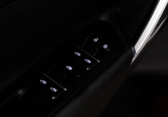 Подержанный автомобиль Geely Atlas 2018 года (16 фото)