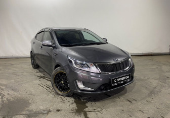 Подержанный автомобиль Kia Rio Sedan 2013 года (3 фото)