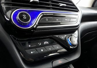 Подержанный автомобиль Changan Alsvin 2023 года (21 фото)