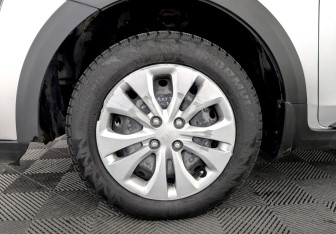 Подержанный автомобиль Kia Rio Hatchback 2021 года (10 фото)