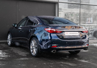 Подержанный автомобиль Mazda 6 Sedan 2022 года (7 фото)