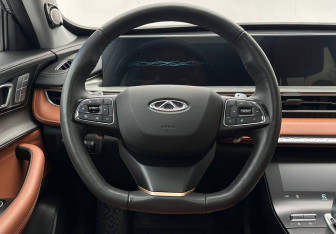 Подержанный автомобиль Chery Tiggo 8 Pro Max 2023 года (12 фото)