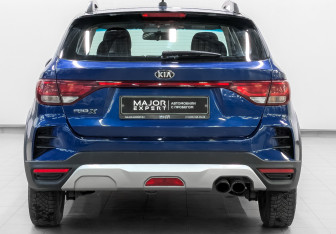 Подержанный автомобиль Kia Rio Hatchback 2021 года (6 фото)