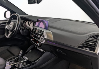Подержанный автомобиль BMW X4 2021 года (13 фото)