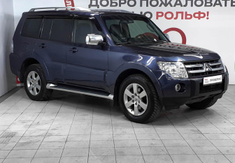 Подержанный автомобиль Mitsubishi Pajero 2007 года (3 фото)