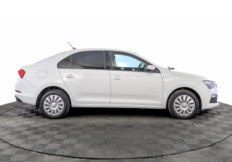 Подержанный автомобиль Skoda Rapid Liftback 2020 года (4 фото)