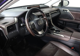 Подержанный автомобиль Lexus RX 2017 года (9 фото)