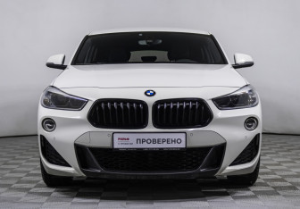 Подержанный автомобиль BMW X2 2019 года (2 фото)