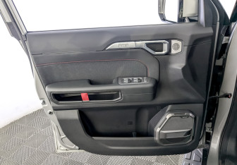 Подержанный автомобиль Jetour T2 2024 года (19 фото)