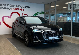 Подержанный автомобиль Audi Q3 Sportback 2021 года (3 фото)