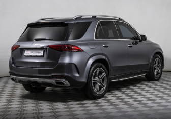 Подержанный автомобиль Mercedes-Benz GLE 2021 года (6 фото)