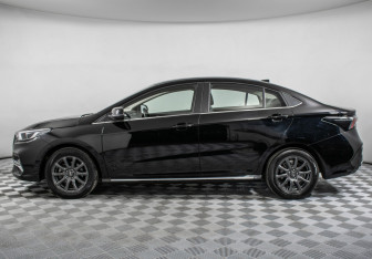Подержанный автомобиль Omoda S5 2024 года (8 фото)