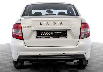 Подержанный автомобиль LADA (ВАЗ) Granta Sedan 2023 года (6 фото)