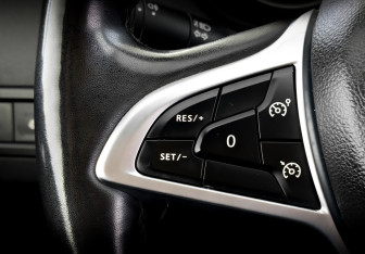 Подержанный автомобиль Renault Arkana 2019 года (26 фото)