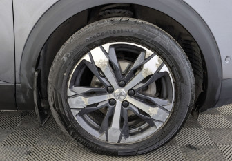 Подержанный автомобиль Peugeot 3008 2019 года (12 фото)