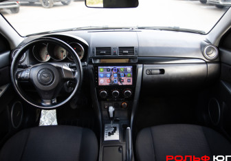 Подержанный автомобиль Mazda 3 Hatchback 2007 года (11 фото)