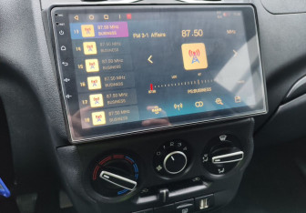 Подержанный автомобиль LADA (ВАЗ) Granta Hatchback 2018 года (14 фото)