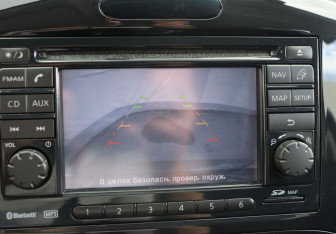 Подержанный автомобиль Nissan Juke 2011 года (20 фото)