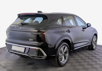 Новый Hongqi HS3 2025 (2 фото)