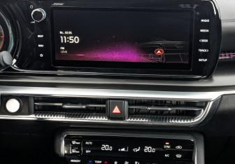 Подержанный автомобиль Kia K5 2021 года (16 фото)