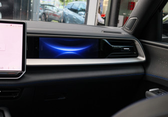 Подержанный автомобиль Volkswagen Teramont 2025 года (14 фото)