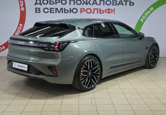 Подержанный автомобиль Zeekr 001 2024 года (4 фото)