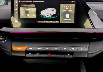 Новый Changan UNI-V 2024 (11 фото)