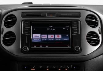 Подержанный автомобиль Volkswagen Tiguan 2016 года (15 фото)