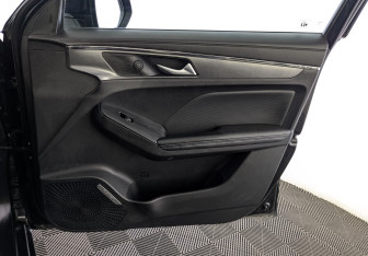 Подержанный автомобиль Haval Jolion 2022 года (24 фото)