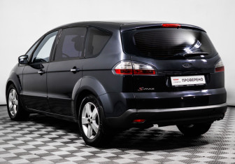 Подержанный автомобиль Ford S-MAX 2010 года (7 фото)