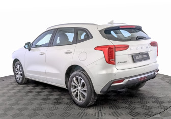 Подержанный автомобиль Haval Jolion 2023 года (7 фото)