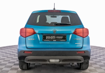 Подержанный автомобиль Suzuki Vitara 2019 года (6 фото)