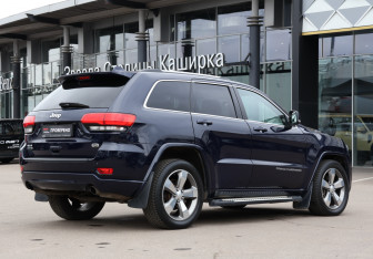 Подержанный автомобиль Jeep Grand Cherokee 2013 года (5 фото)