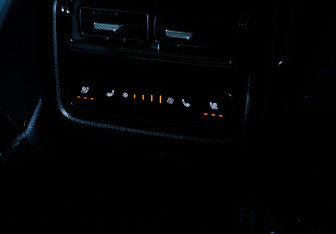 Подержанный автомобиль Chery Tiggo 9 2024 года (16 фото)